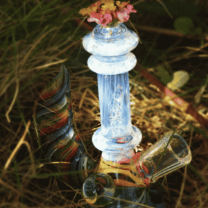 What is the Best Products to Clean a Glass Bong